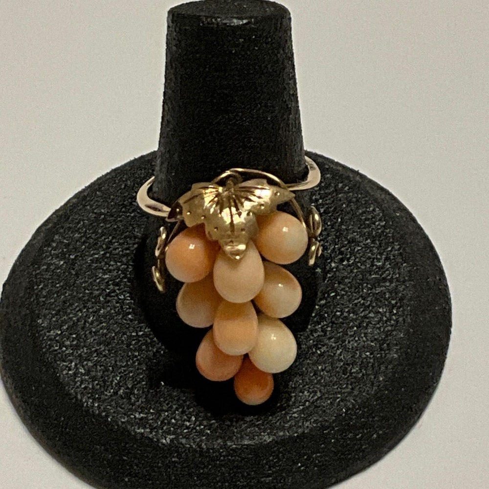 14k Yellow Gold Angel Skin Grape Cluster Ring